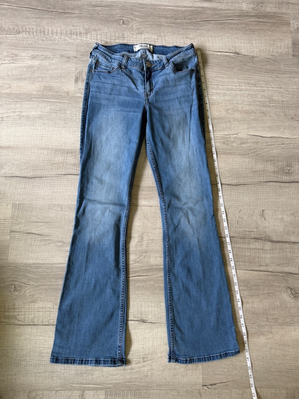 Hollister Women's Low-Rise Bootcut Jeans